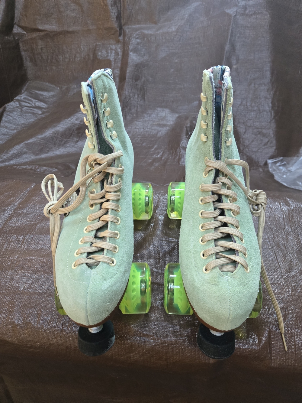 Moxi Lolly roller skates